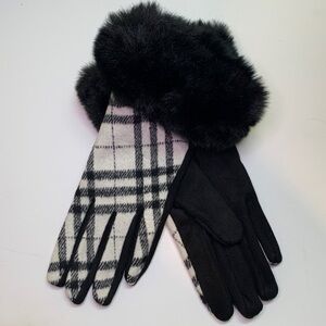 NWOT Black and White Gloves with Faux Fur